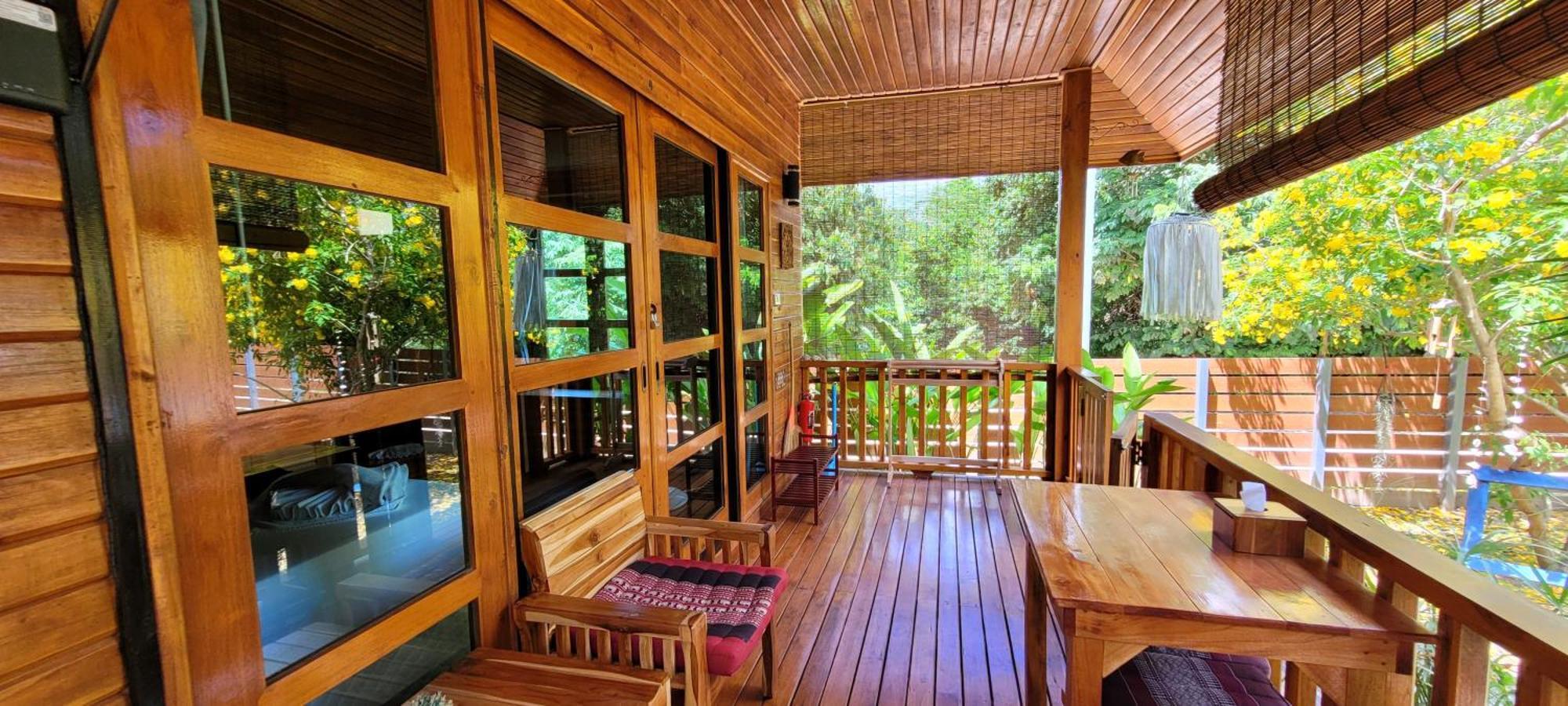 Samui Blue Bird * Mae Nam